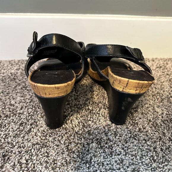 A2 by Aerosoles Wedge Sandals Black - Picture 2 of 4